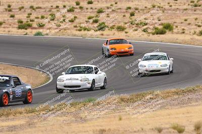 media/Jun-01-2025-CalClub SCCA (Sun) [[eae223c5dd]]/Group 5/Lap race/
